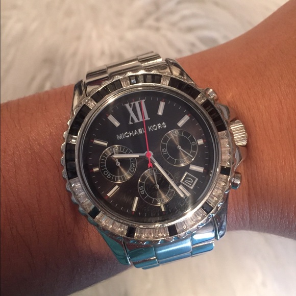 Michael Kors Watch - Picture 1 of 2