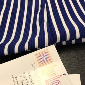 🚫 SOLD! 🚫  💃🏻 LuLaRoe Cassie Skirt 💃🏻