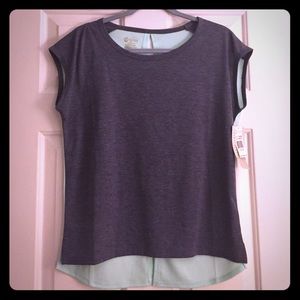 A gray and real workout top! Size m! Brand new!