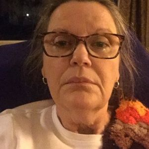 Meet your Posher, Bobbie