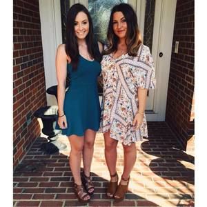 Meet your Posher, Leah