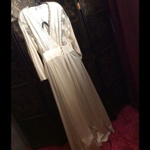 Vintage Off White nightgown