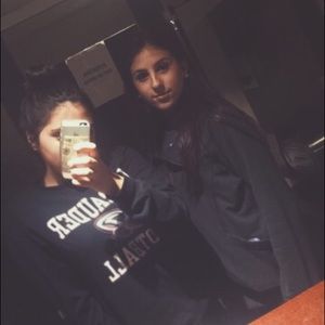 Meet your Posher, Magda