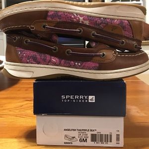 Sperry Top-Spider Angelfish tan/purple sea sz 6M
