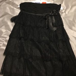 Lace strapless LDB