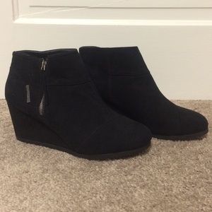 Wedge booties