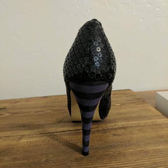 SOLD-Iron Fist Goth Peeptoe Black and Purple Heels - Picture 3 of 4