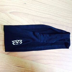 Be Present yoga headband/head wrap