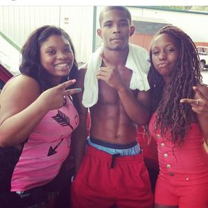 Meet your Posher, Chase