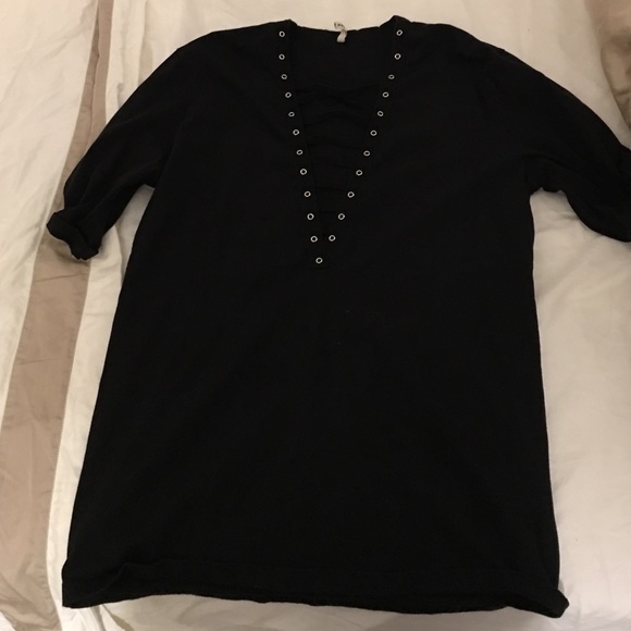 Emma and Sam black t-shirt dress - Picture 1 of 2