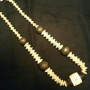 🆑earance! Lovely Handmade Wooden Beaded Necklace