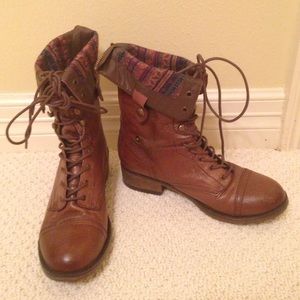 Steve Madden combat boots