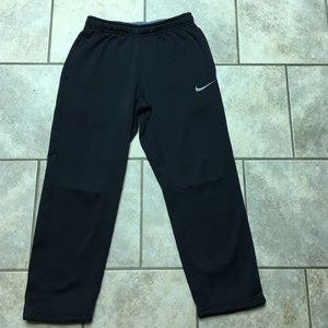 Nike thermal fit sweats.