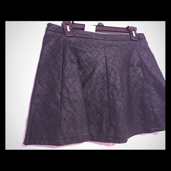 Size 9/10 Leather type skirt