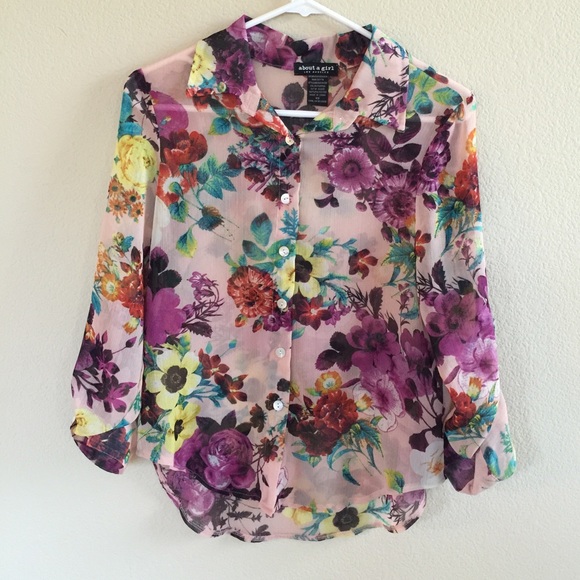 Women floral blouse