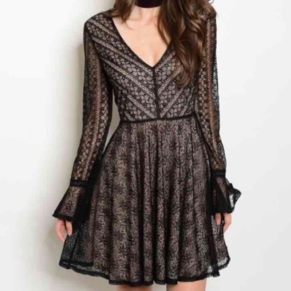 LAST ONE! Black and Tan Lace Dress - Picture 2 of 3