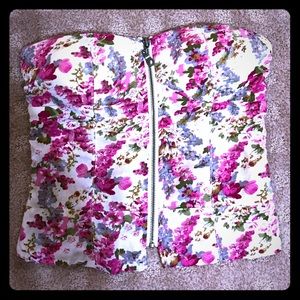 Tight floral short strapless bustier top