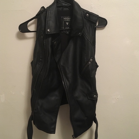 SALE🙌🏼 NWT moto leather vest