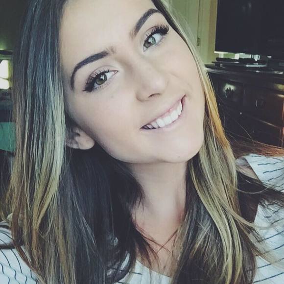 Meet your Posher, Allie