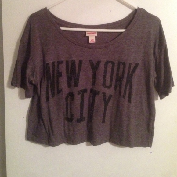 NYC boxy crop top