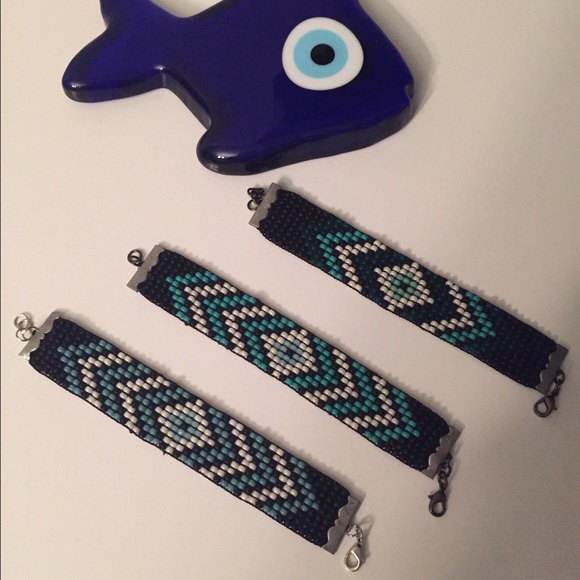 Loom Weave Bracelet - Picture 1 of 1