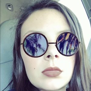 Meet your Posher, Ashlynn