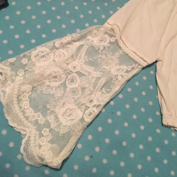 White bubble top - Picture 2 of 4