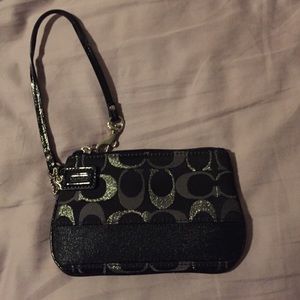 Coach wristlet (authentic)