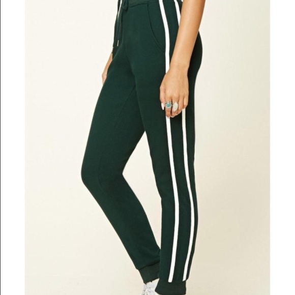 Forever 21 stripped sweatpants