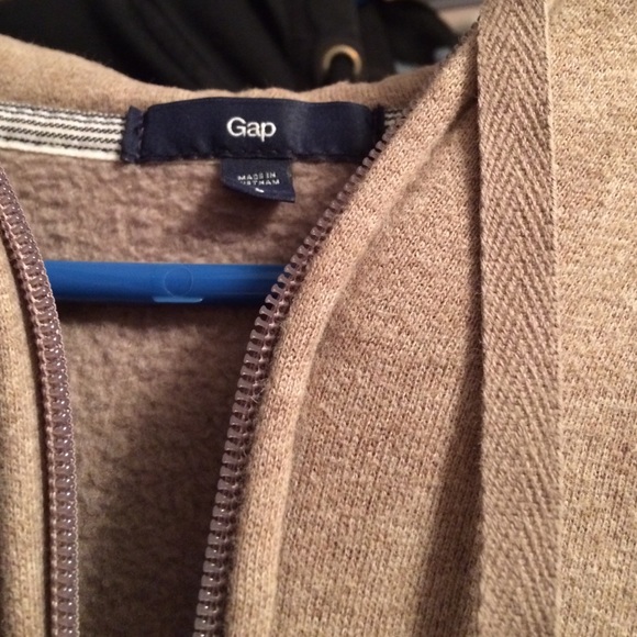 Gap sweatshirt