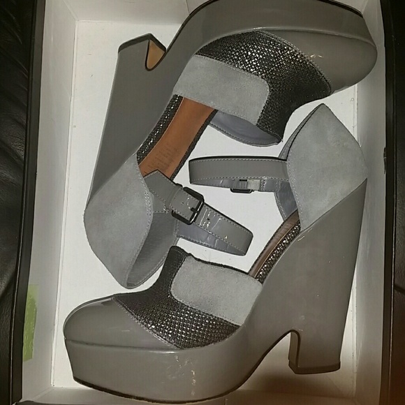 Mrkt Shoes - Sexy Grey Mary Jane Wedge Leather Platforms Mrkt Shoes - Sexy Grey Mary Jane Wedge Leather Platforms
