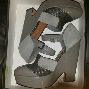 Mrkt Shoes - Sexy Grey Mary Jane Wedge Leather Platforms Mrkt Shoes - Sexy Grey Mary Jane Wedge Leather Platforms