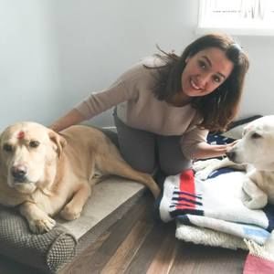 Meet your Posher, Elizabeth