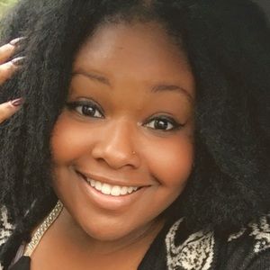 Meet your Posher, Nessa