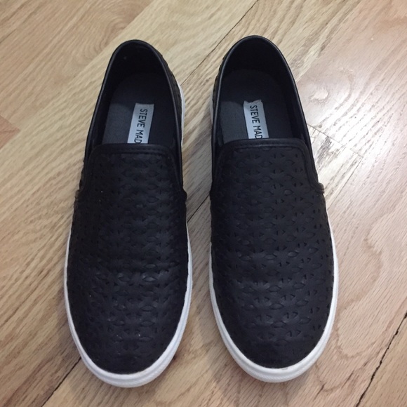 Slip-on sneakers