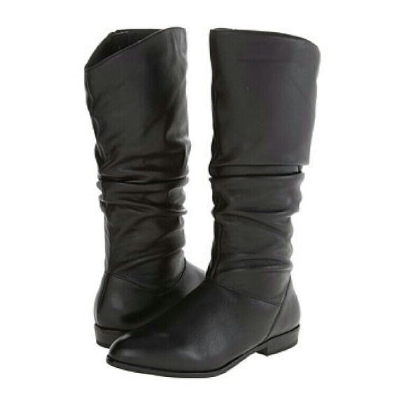 Excellent condition Aldo Althea Boots super warm