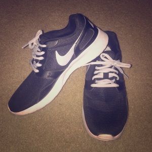 Nike Kaishi