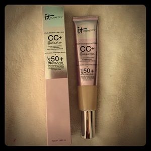 SUPER SIZE It Cosmetics CC Cream Illumination!
