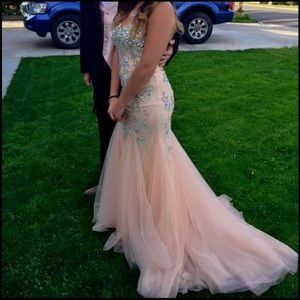 prom dress peach lacy