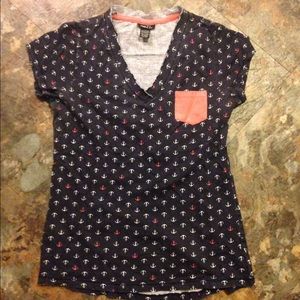 Rue 21 shirt size Large!