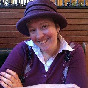 Meet your Posher, Lisa