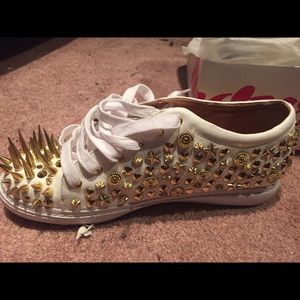 Jeffrey Campbell tennis shoe