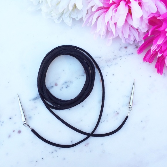 "Sadie" Necklace || Black Faux-Suede Tie-Up Choker - Picture 3 of 5