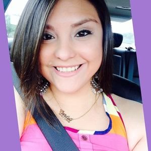 Meet your Posher, Carla leonela