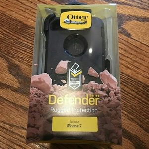 Otterbox Defender Case for iPhone 7, Fits iPhone 8