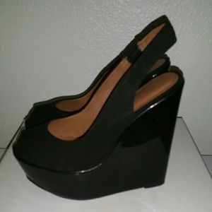 Black ALDO Sz 7 Wedges