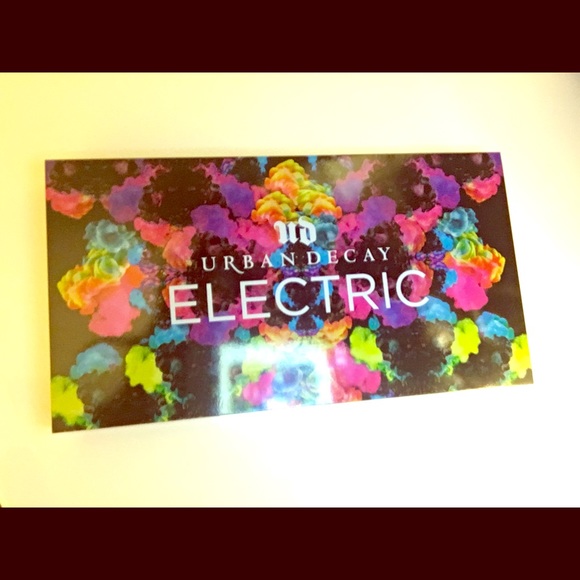 Urban Decay Other - Urban Decay Electric