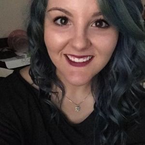 Meet your Posher, Maddie