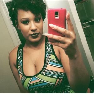 Meet your Posher, Lavell