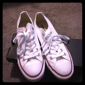 White All Star Converse